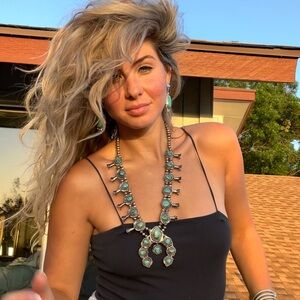 Meet your Posher, Meg